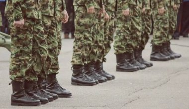 "Мы даже не знали, жив ли он": поступившего в NU абитуриента насильно забрали в военкомат