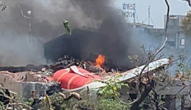 Авиакатастрофа с Air India - Токаев выразил соболезнования премьер-министру Индии