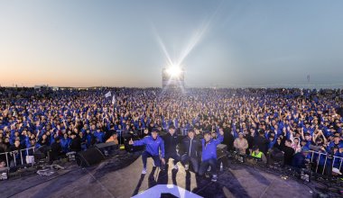 Зачем BI Group отправляет сотрудников в Париж, или Как компания отметила юбилей