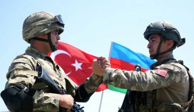 Десятки военных самолётов подняли в небо Азербайджан и Турция