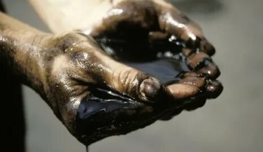 Казахстану предсказали конец нефтяной эпохи: эксперт назвал сроки