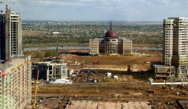 Сколько стоили квартиры в Астане в 90-х: блогер показал недавнюю историю столицы