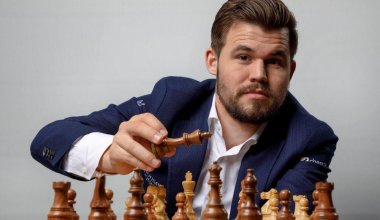 ChatGPT vs Карлсен: норвежский гроссмейстер разгромил ИИ