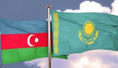 Казахстан и Азербайджан согласовали формы сертификатов на экспорт рыбы и мёда