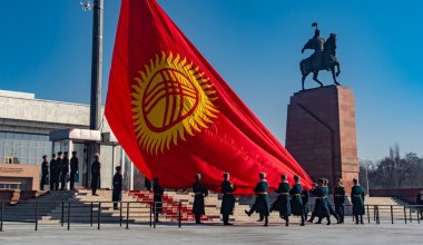 Повсеместное применение кыргызского языка: закон подписан