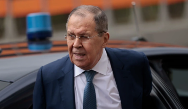 Глава МИД РФ Лавров примет участие в саммите Путина и Трампа