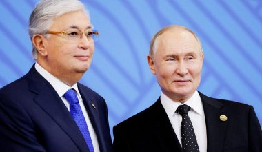 "Прорывное мероприятие": Токаев поздравил Путина после саммита на Аляске