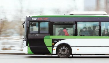 Дресс-код: в автобусе разгорелся скандал из-за одежды