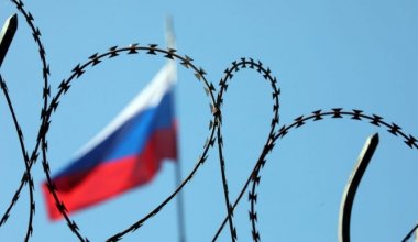 ЕС рассматривает введение вторичных санкций против стран, которые помогают России