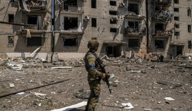 Канцлер ФРГ Мерц: война в Украине затянется надолго