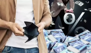 Кому в Казахстане готовы платить самые большие зарплаты
