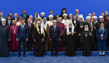 Токаев снова пригрозил тем, кто не уважает языки народов Казахстана
