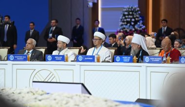 Религиозным лидерам предложили разработать "заповеди" использования нейросетей