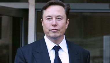 Илон Маск может получить десятки миллиардов от Tesla, даже не выполнив обязательства