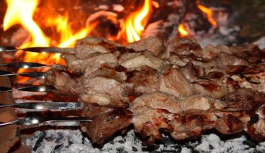 Шашлычным и баням в Алматы грозит массовое закрытие: названо условие