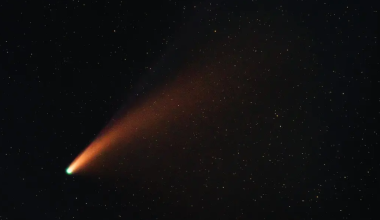 Астрономы сообщили дату максимального сближения кометы Lemmon