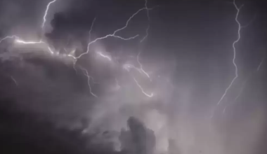 В каких регионах Казахстана объявили штормовое предупреждение