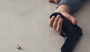 В Казахстане чиновник покончил с собой - СМИ