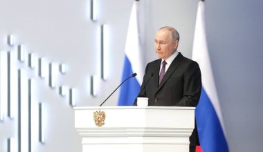Россия никому не угрожает - Путин