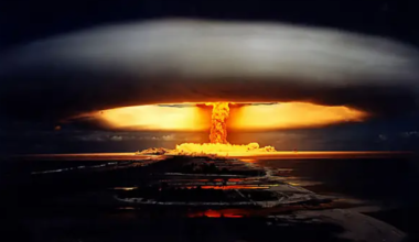 Путин поручил подготовить предложения по ядерным испытаниям