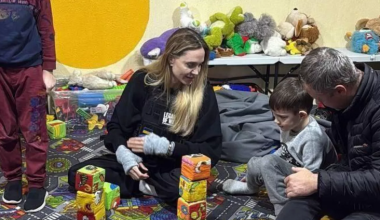 Анджелина Джоли вновь приехала в Украину