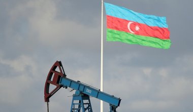 Как Азербайджан слезает с нефтяной иглы