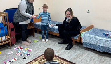 «Человеческое сафари»: Джоли рассказала о второй поездке в Украину