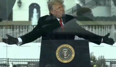 Гендиректор BBC ушёл в отставку из-за подделки речи Трампа