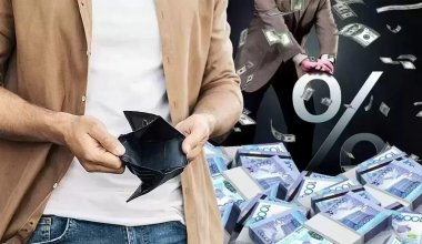Казахстанцам посоветовали срочно начать экономить: эксперт назвал причину