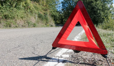 Пять иностранцев стали жертвами ДТП с автобусом на трассе в Казахстане