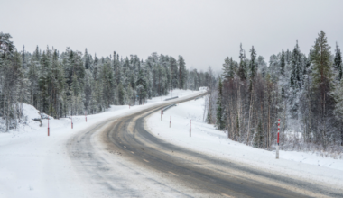 К казахстанским водителям обратились с важной информацией