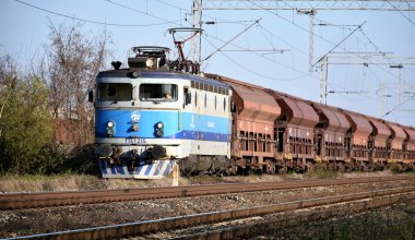 Вагоны с военным имуществом сошли с рельсов в Жамбылской области