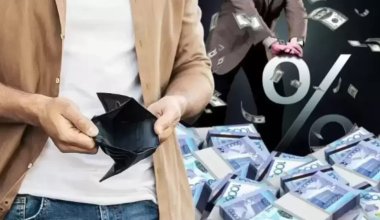 Ушли в минус: аналитики сравнили зарплаты казахстанцев и россиян