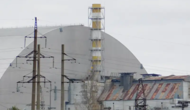 Директор Чернобыльской АЭС предупредил об угрозе