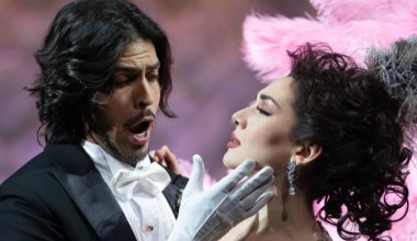 Казахстанская певица покорила главную сцену Китая