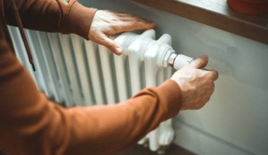 Два месяца без тепла: жители Актау готовы перекрыть дорогу из-за отсутствия отопления