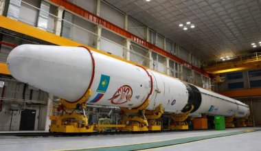 Названы новые сроки запуска первой ракеты с комплекса "Байтерек"