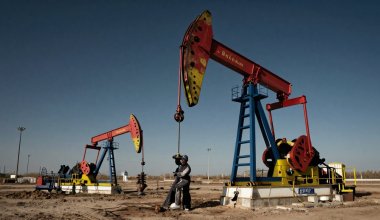 Казахстан в три раза увеличил поставки нефти в Азербайджан