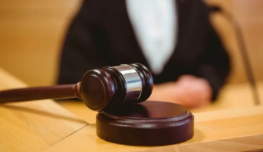 Дело «пьяной судьи» из Астаны дошло до суда