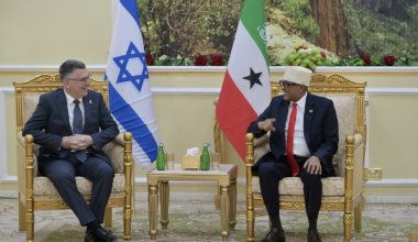 Первый визит после признания: глава МИД Израиля прилетел в Сомалиленд