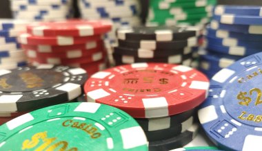 Только для иностранцев: в каких регионах казахстанцам ограничат доступ в казино