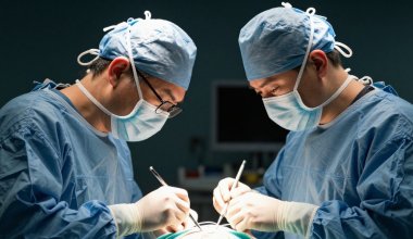 Казахстанцы и россияне активно ездят в Кыргызстан для пластических операций