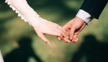 В Кыргызстане хотят ограничить свадьбы и поминки: новые правила