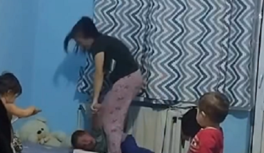 Мать жестоко избила ребенка в области Жетысу: стали известны подробности