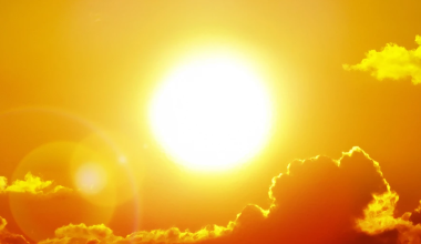 На обратной стороне Солнца зафиксирован мощный двойной взрыв