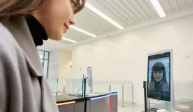 Биометрия в школах: родители опасаются утечки данных в Казахстане