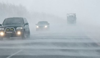 Казахстанцев предупредили о закрытии участков трасс из-за непогоды