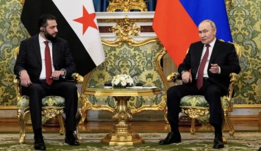 Требует выдачи Асада? Президент Сирии встретился с Путиным