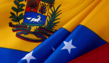 Венесуэла разрешила иностранцам добывать нефть после сделки с США