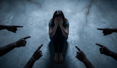 Попытка суицида в элитной школе Алматы: как должен работать закон о буллинге